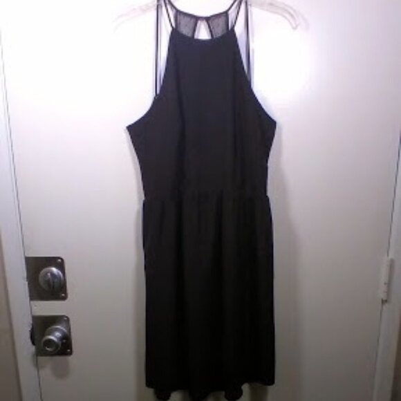 BCBGeneration Black Dress with Lace on open back Size: 8 - Picture 15 of 15